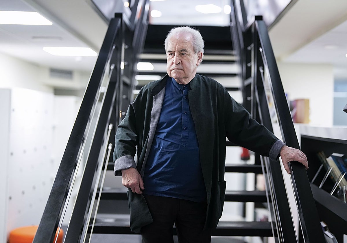 John Banville se retira del festival de Granada que canceló a Ariana Harwicz