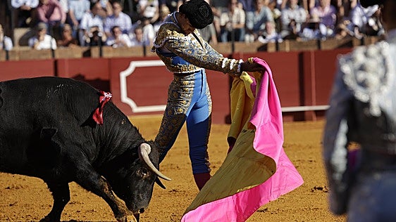 Garibay y Domínguez rozan el triunfo en Sevilla... y en Toroslam