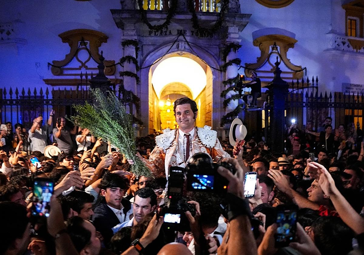 Toros con Morante de la Puebla, Daniel Luque y Borja Jiménez: horario y dónde ver gratis en televisión y online la corrida de la Feria de San Miguel de Sevilla
