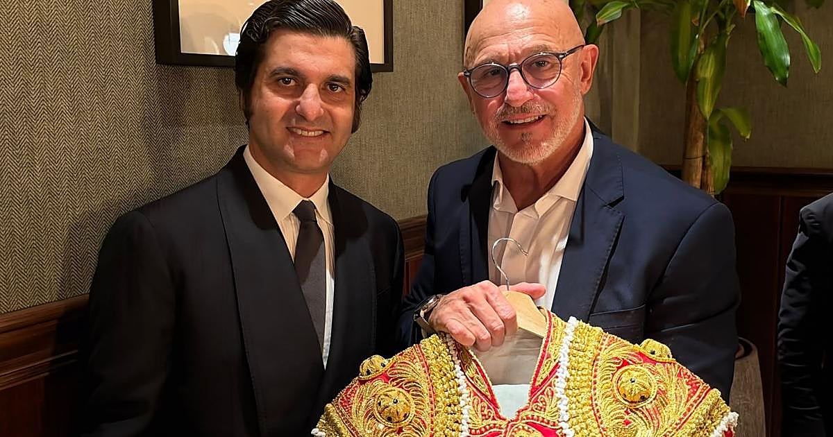 Morante y su regalo a Luis de la Fuente: un traje de luces que llevó en Las Ventas en la corrida de la Beneficencia de 2022