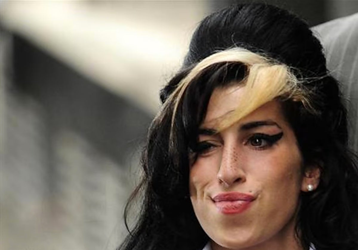 20 años del 'Rehab' de Amy Winehouse: cómo conquistar el mundo diciendo que no