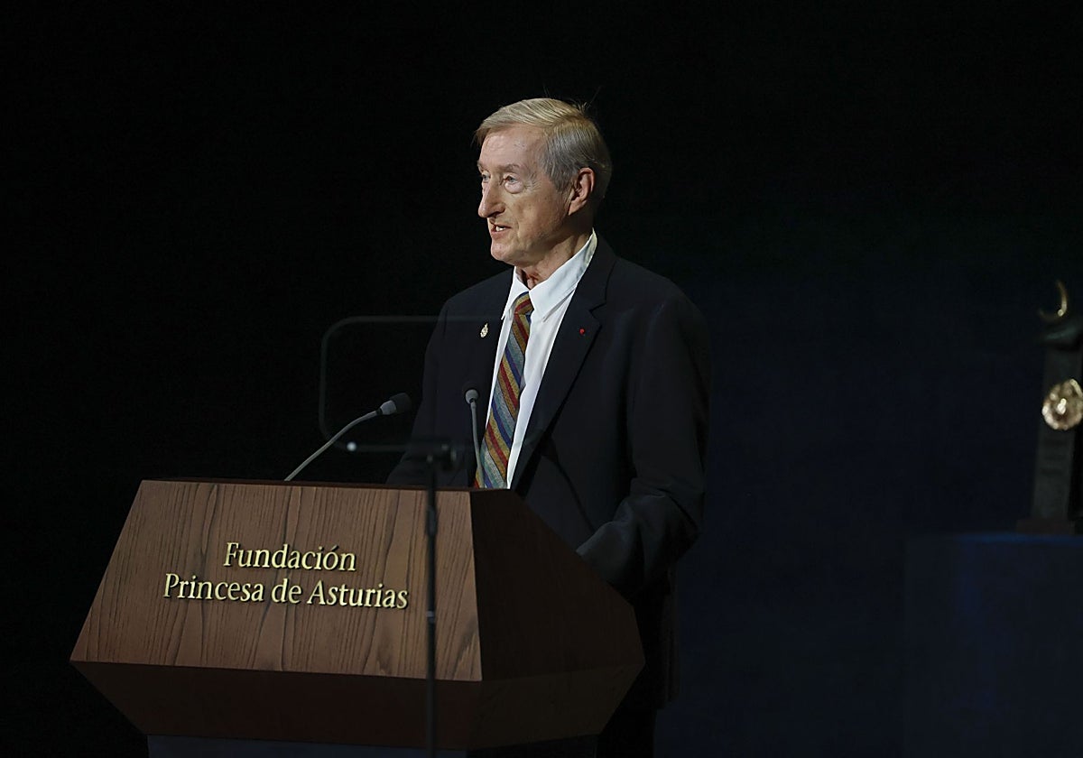 Julian Barnes: «Ya no pienso que las artes sean progresivas»