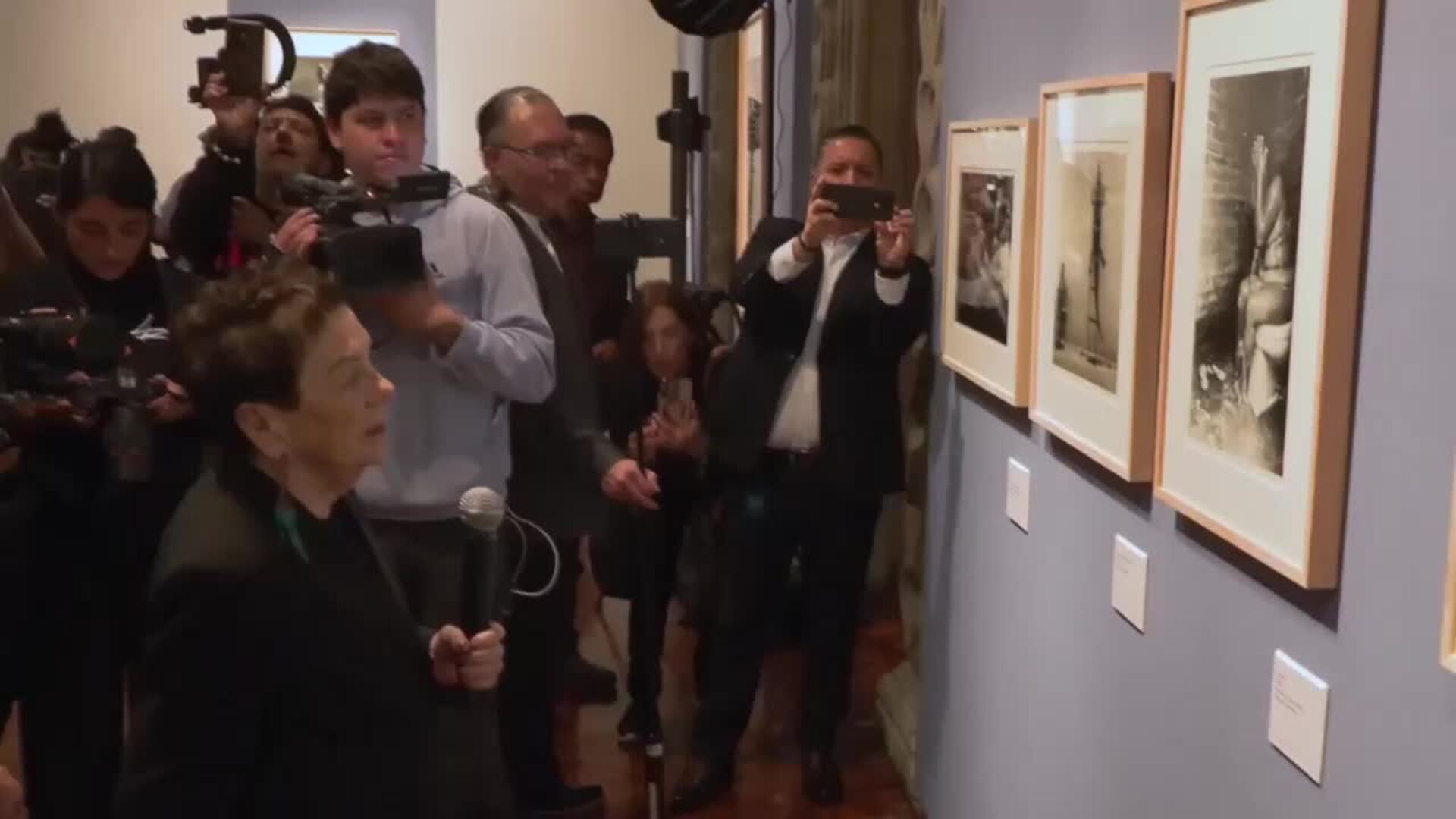 La cámara de Graciela Iturbide desafía el paso del tiempo con una exposición en México