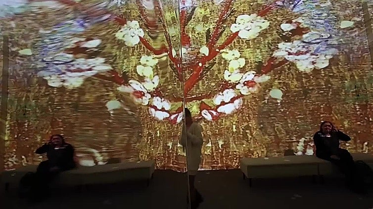 Exposición digital inmersiva “Ser Van Gogh” en Moscú