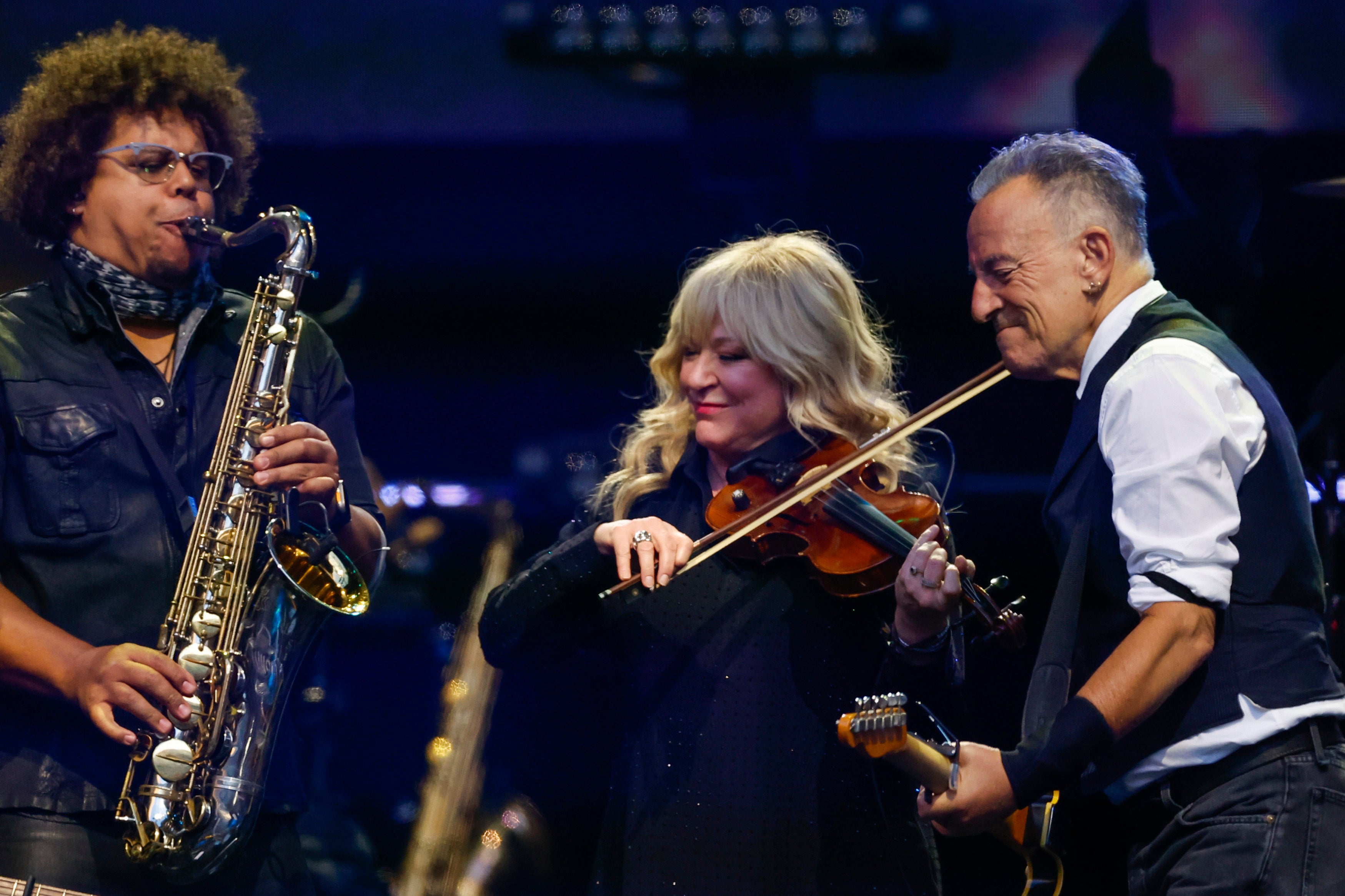 Bruce Springsteen junto a la E Street Band