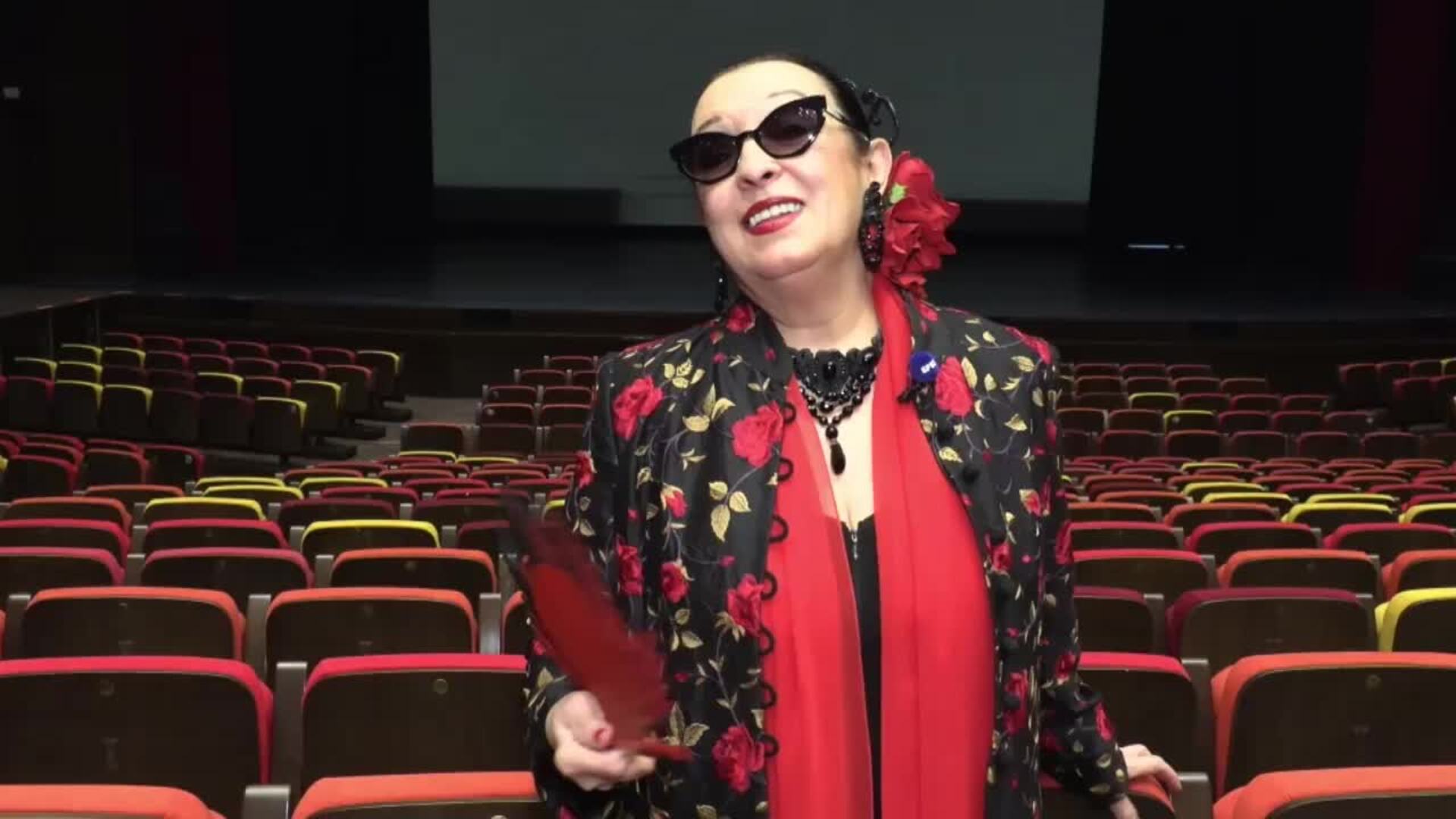 Martirio se abraza al tango advirtiendo: &quot;A mí la copla se me nota siempre&quot;