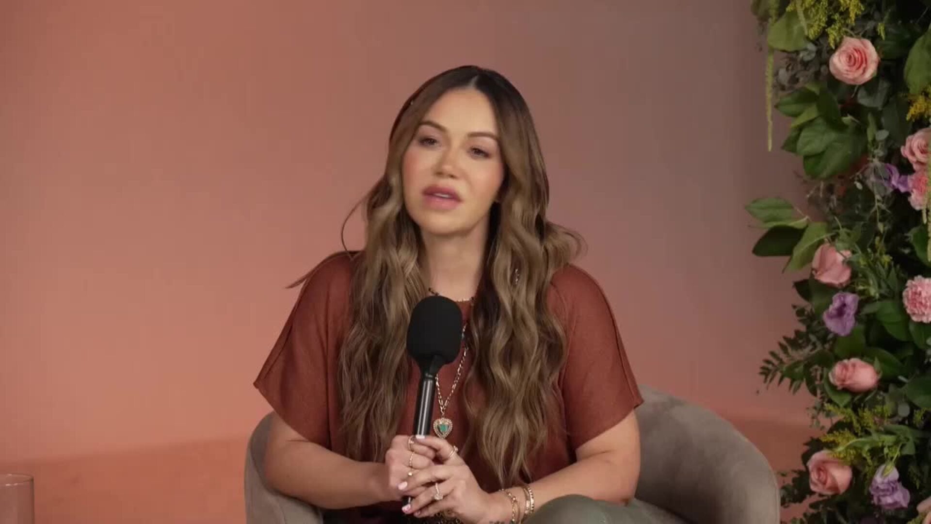 Chiquis: &quot;Cada canción de mi nuevo disco representa un renacer&quot;