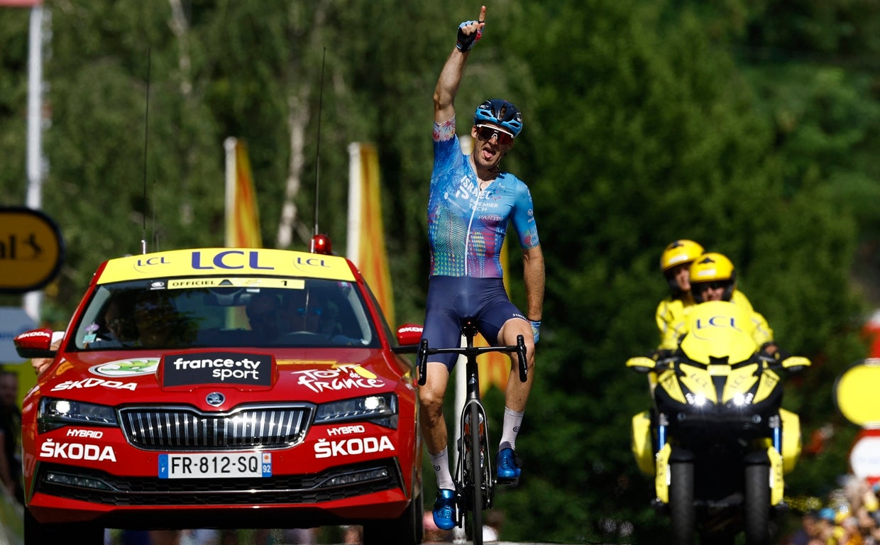 Houle, al cruzar la línea de meta