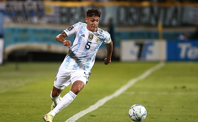 Nahuel Molina, de no jugar en Boca a brillar en el Calcio