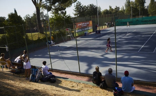 Estados Unidos viene a la caza de talento a España