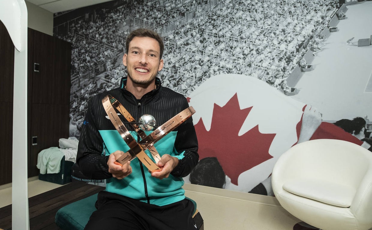 Pablo Carreño, posa en el vestuario nada más ganar el Masters 1.000 de Canadá