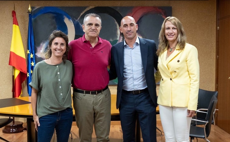 Acuerdo para desbloquear la liga femenina