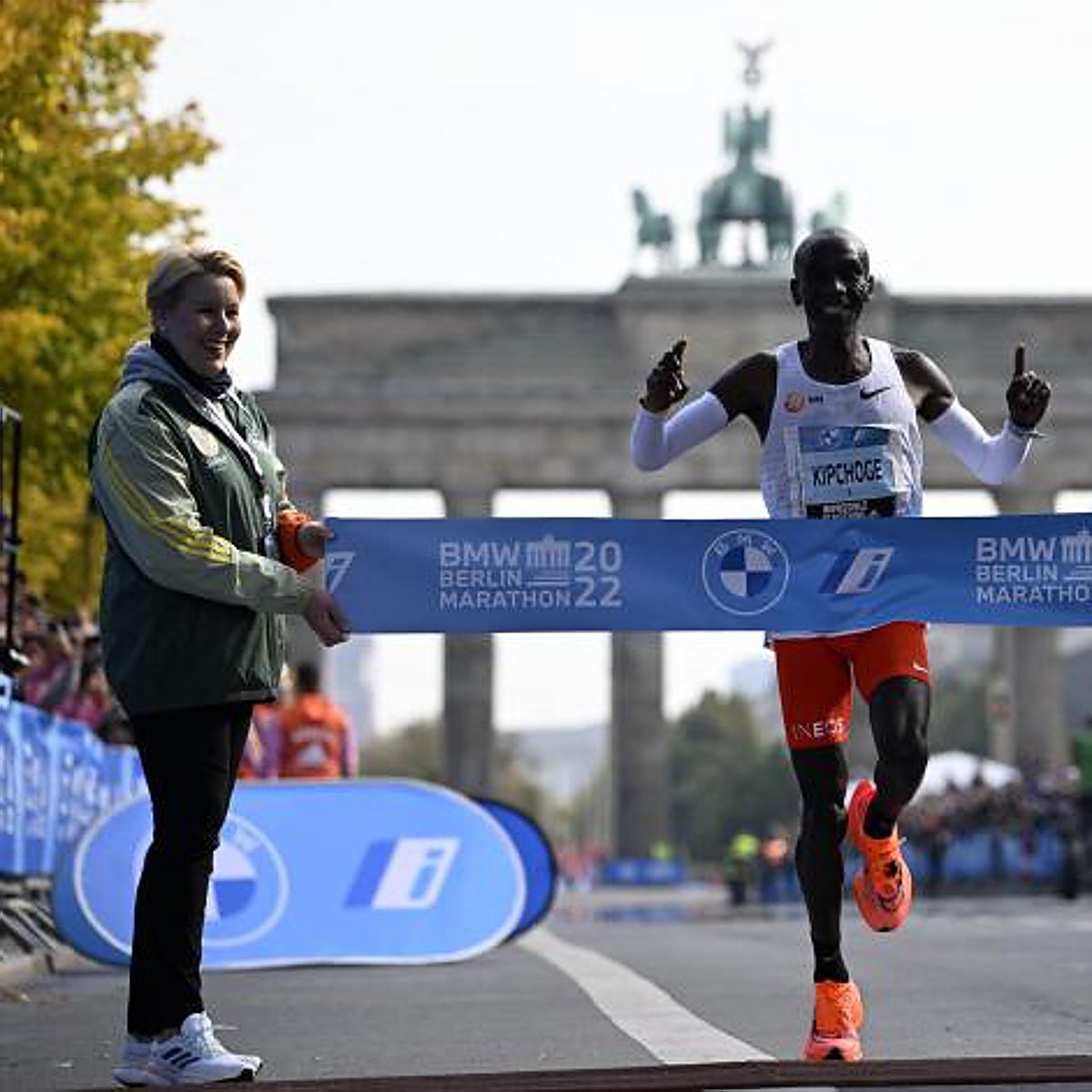 Kipchoge, superzapatillas para un extraterrestre