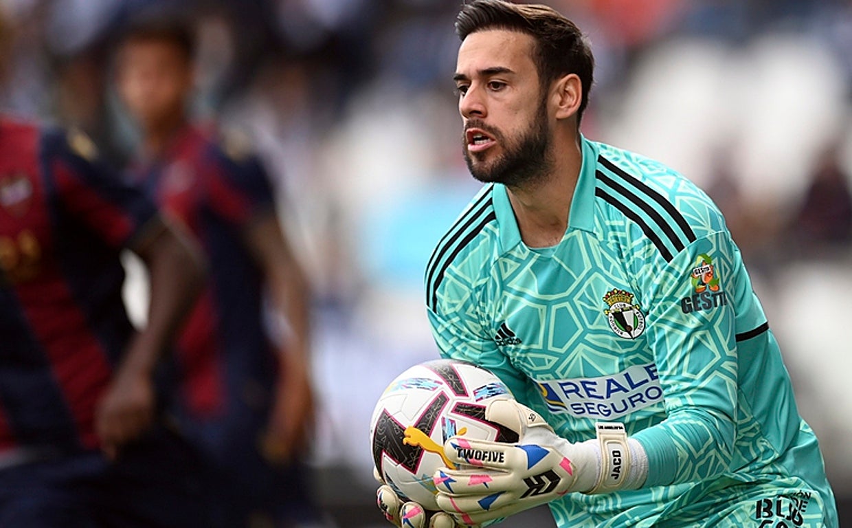 Churripi en acción con el Burgos