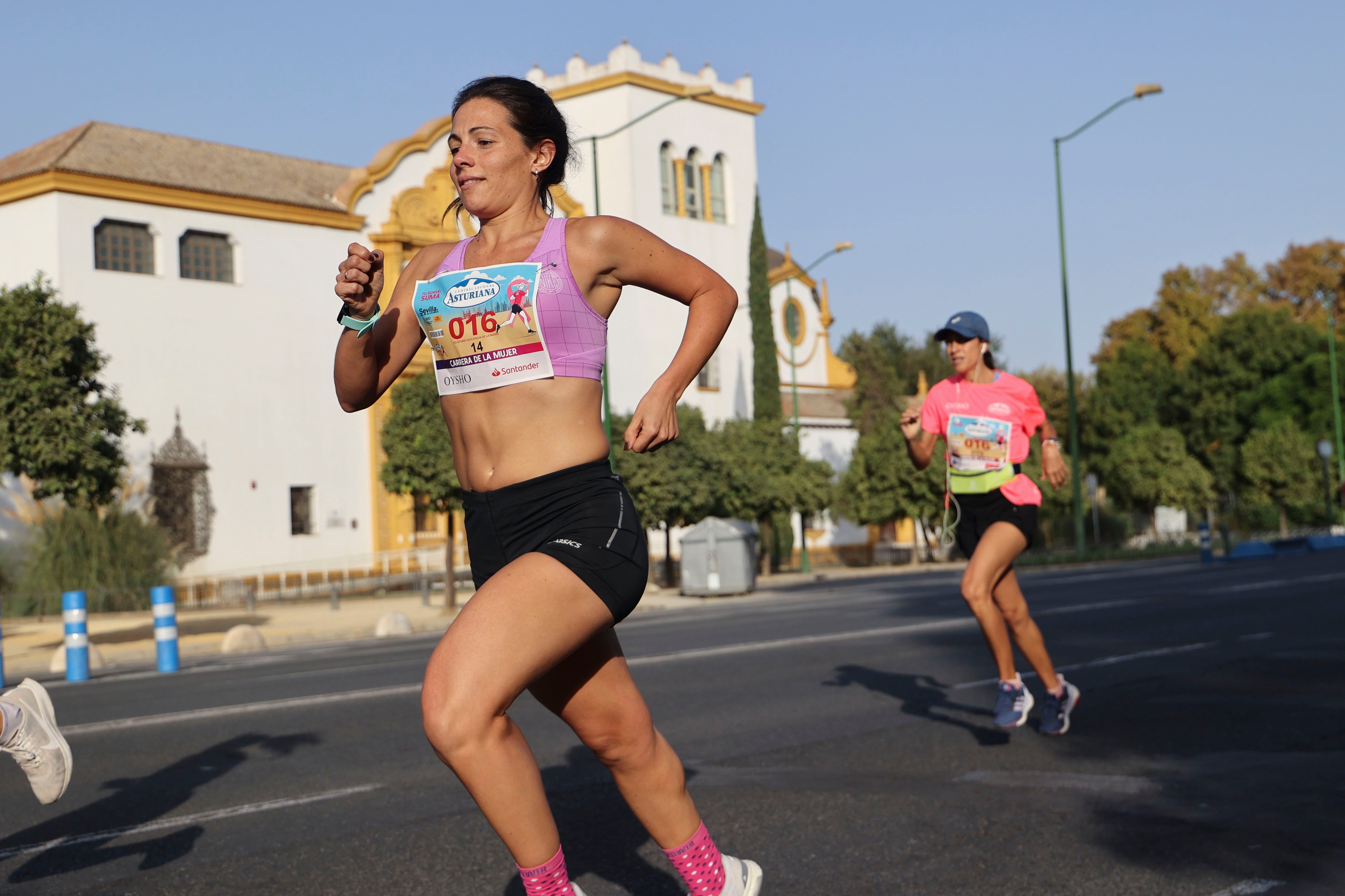 ¿Has corrido la Carrera de la Mujer de Sevilla 2022? Búscate aquí (I)