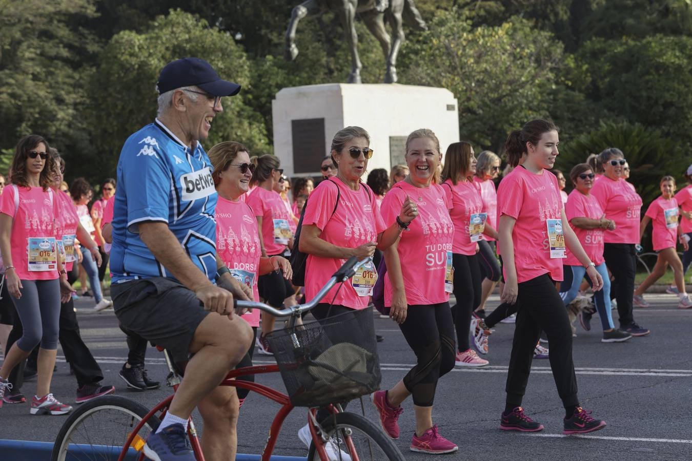 ¿Has corrido la Carrera de la Mujer de Sevilla 2022? Búscate aquí (II)