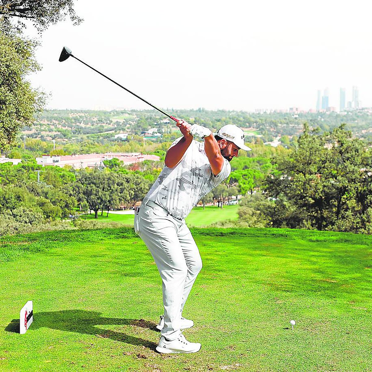 Jon Rahm iguala al maestro Ballesteros