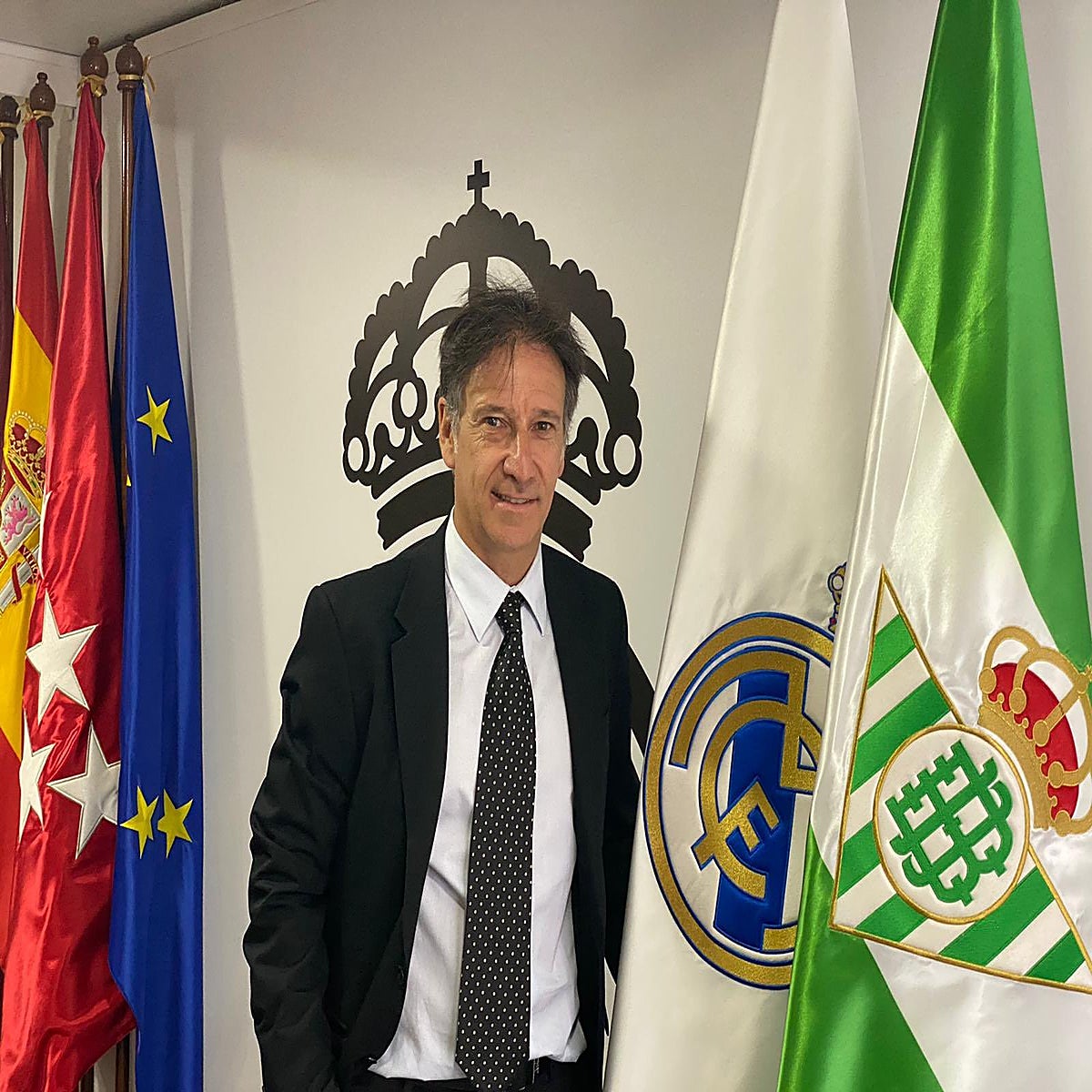 Alfonso Pérez: «A veces, importa más la gestión de un vestuario que cómo colocas a los jugadores»