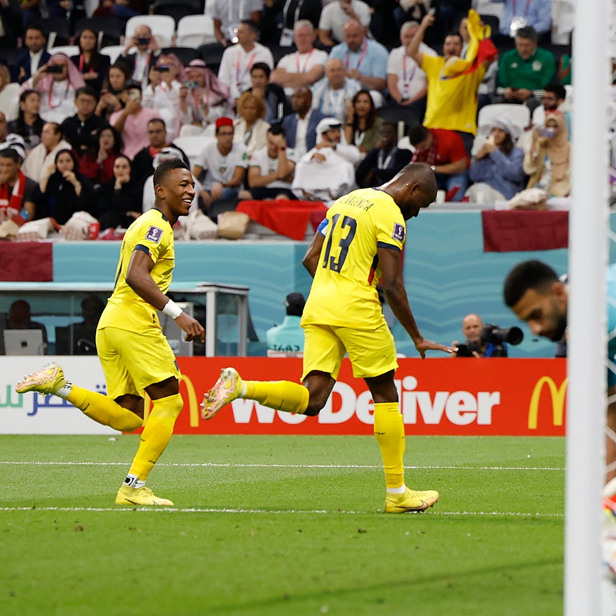 Valencia despierta a Qatar de su sueño