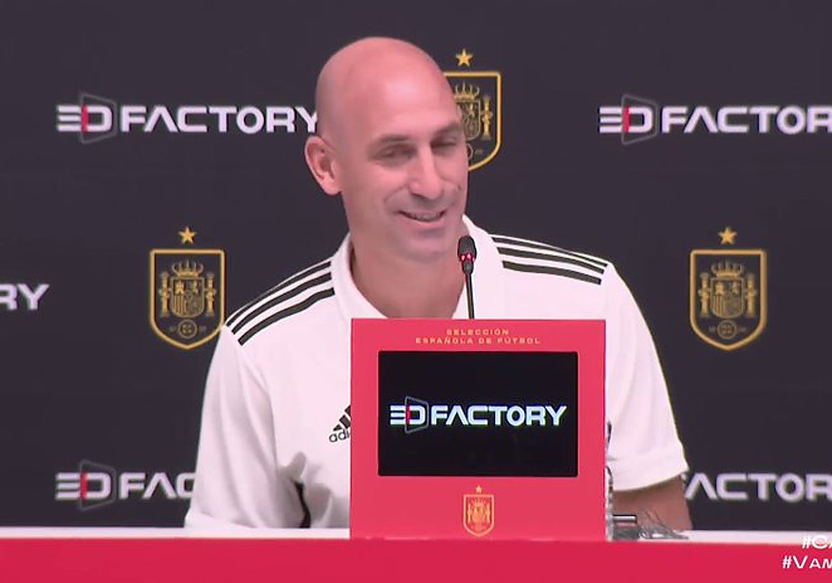 Rubiales: «Hasta el final del Mundial no habrá novedades respecto a Luis Enrique»