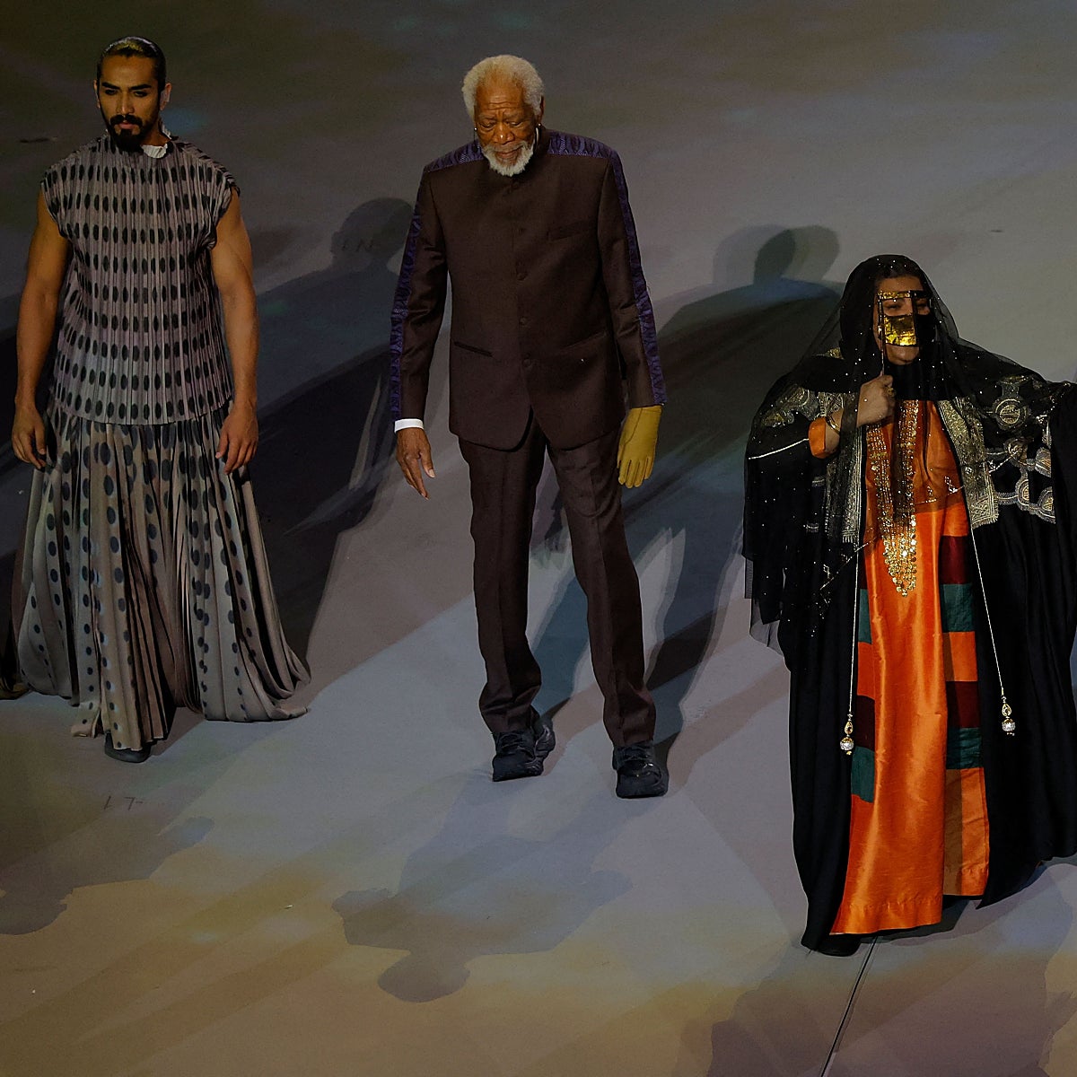 Dana al Fardan, la única mujer protagonista en la inauguración del Mundial de Qatar que apareció con el rostro tapado