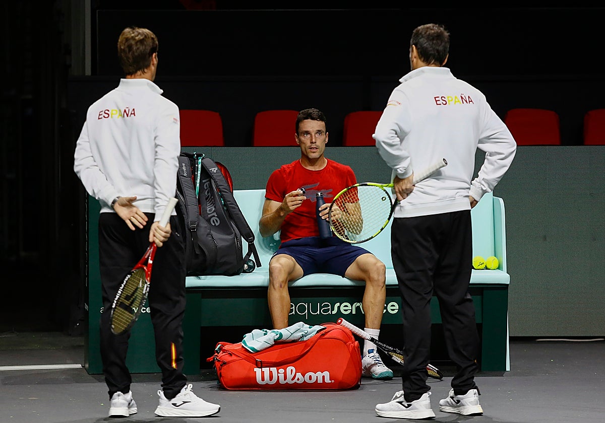 Roberto Bautista en un entrenamiento de España en Málaga