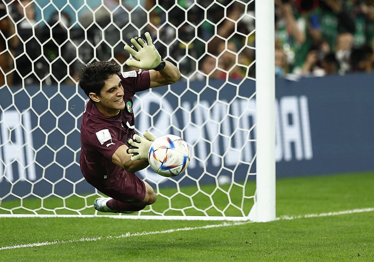 Bono ataja un penalti a España