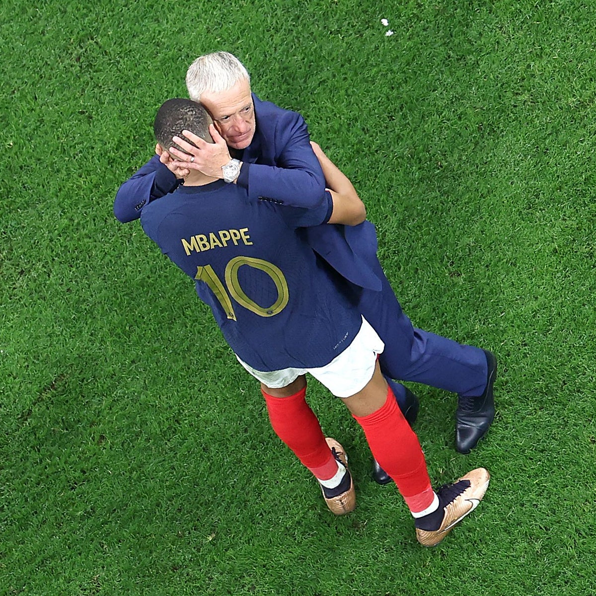 Deschamps: «Ya solo la posibilidad de defender el título es un logro»