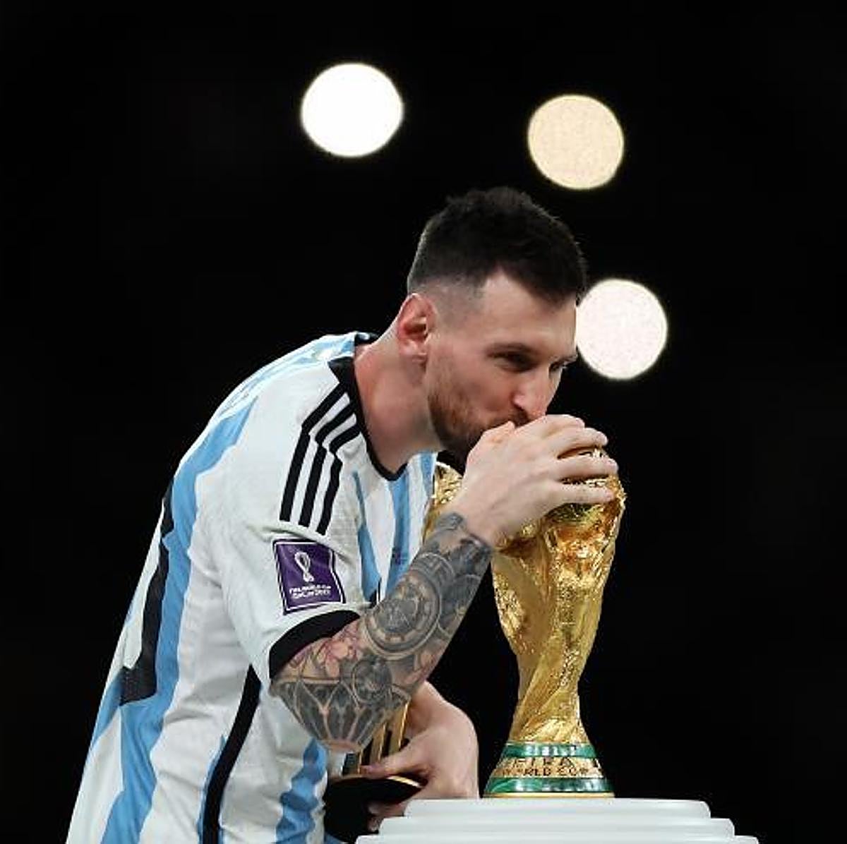 Messi se instala en la eternidad: «Sabía que Dios me lo iba a regalar»