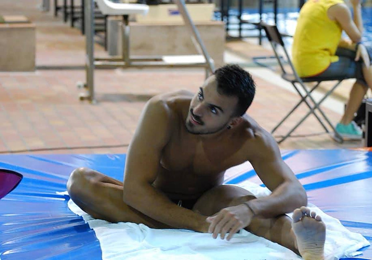 Eduardo Blasco, en la piscina