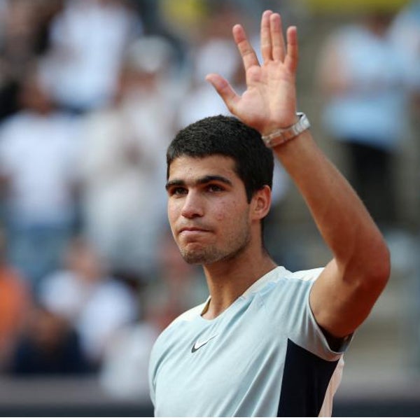 Carlos Alcaraz anuncia su baja por lesión para el Abierto de Australia