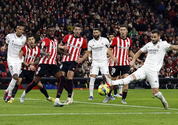 Las polémicas de la jornada: del gol anulado a Iñaki Williams al perdón a un brusco Dembélé