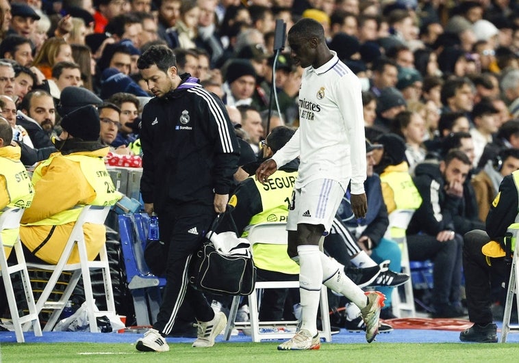 La lesión de Mendy no inquieta al Madrid