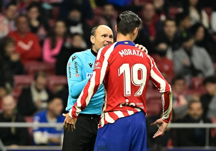 Las polémicas de la jornada: el penalti a Morata que ni Mateu Lahoz ni el VAR vieron