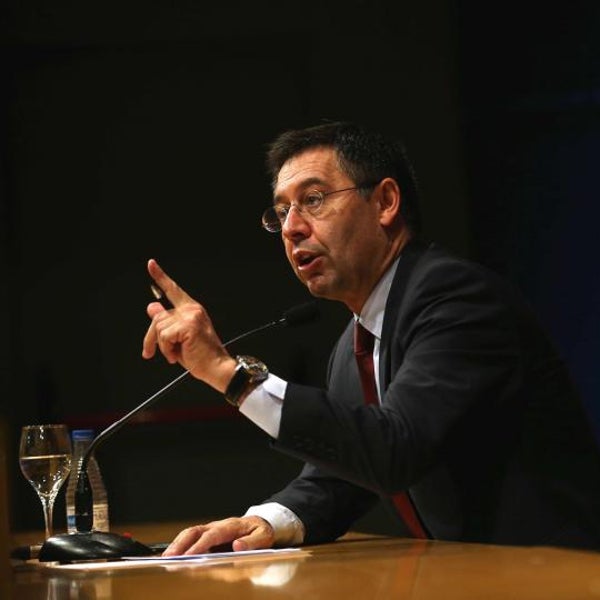 Bartomeu pagó a periodistas afines falsificando facturas en su etapa en el Barcelona