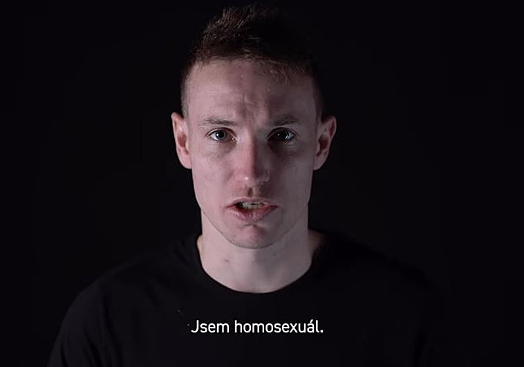 El futbolista del Getafe Jankto hace público que es gay: «Soy homosexual y ya no quiero esconderme»