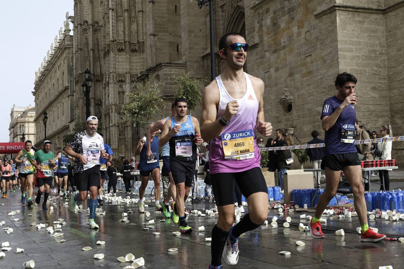 Participantes en el Zurich Maratón de Sevilla 2023
