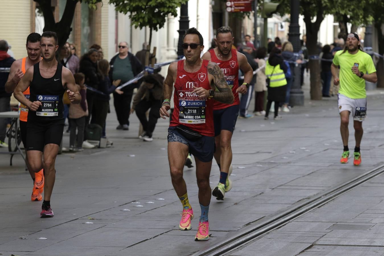 Participantes en el Zurich Maratón de Sevilla 2023
