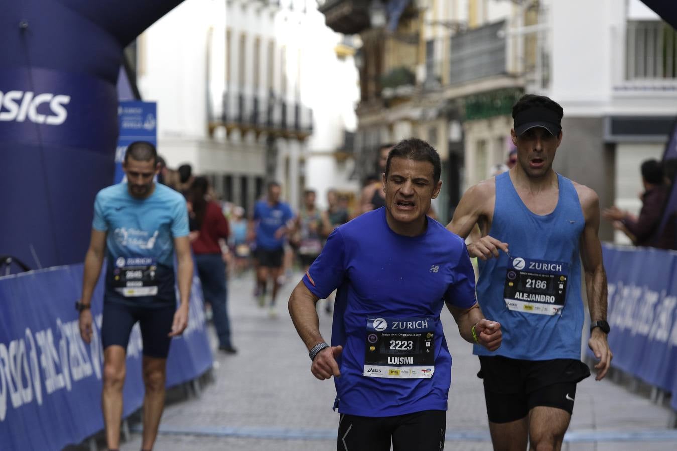 Participantes en el Zurich Maratón de Sevilla 2023