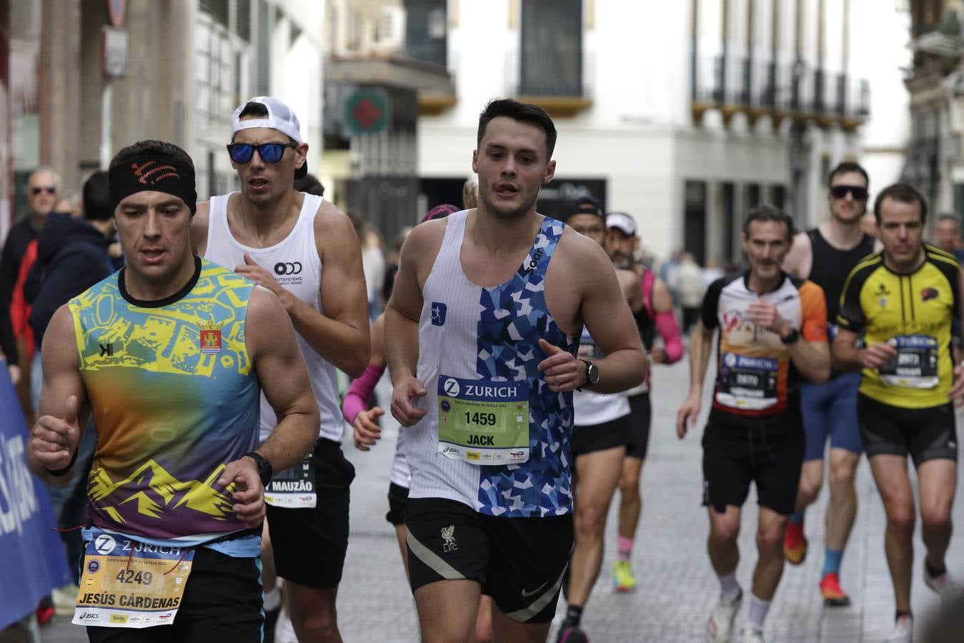 Participantes en el Zurich Maratón de Sevilla 2023