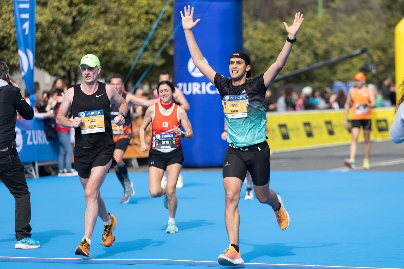 Diferentes momentos del Zurich Maratón Sevilla 2023