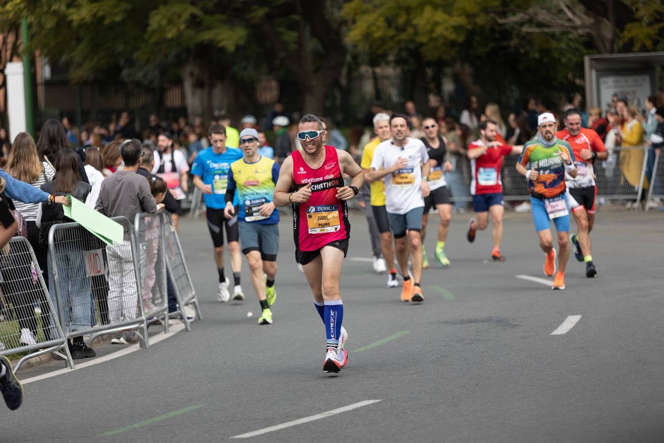 Diferentes momentos del Zurich Maratón de Sevilla 2023