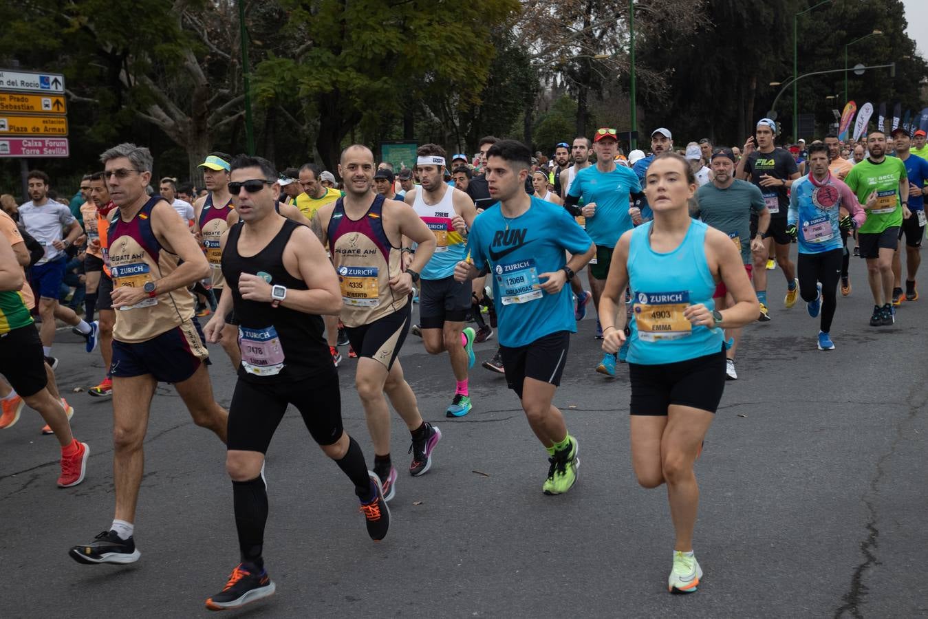 Diferentes momentos del Zurich Maratón de Sevilla 2023