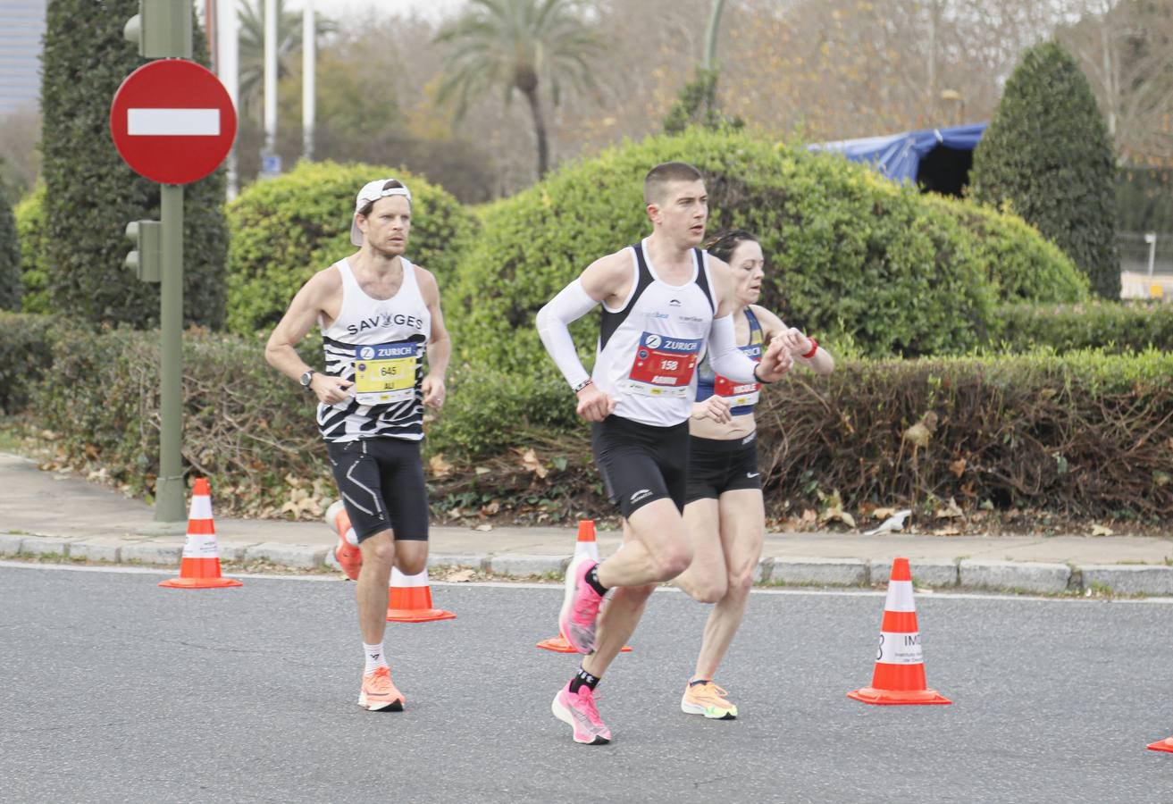 Participantes en el Maratón Sevilla 2023