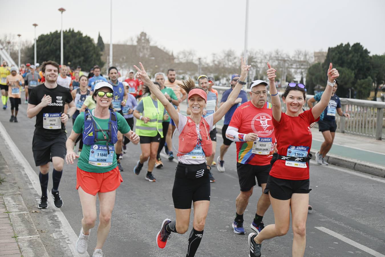 Participantes en el Maratón Sevilla 2023