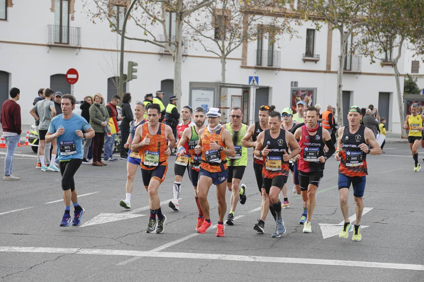 Participantes en el Maratón de Sevilla 2023