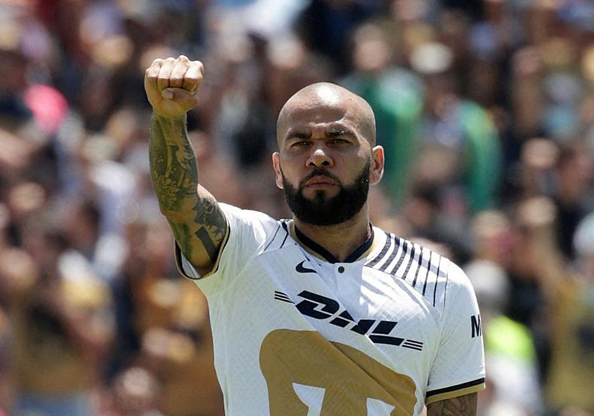Dani Alves, durante su etapa en Pumas