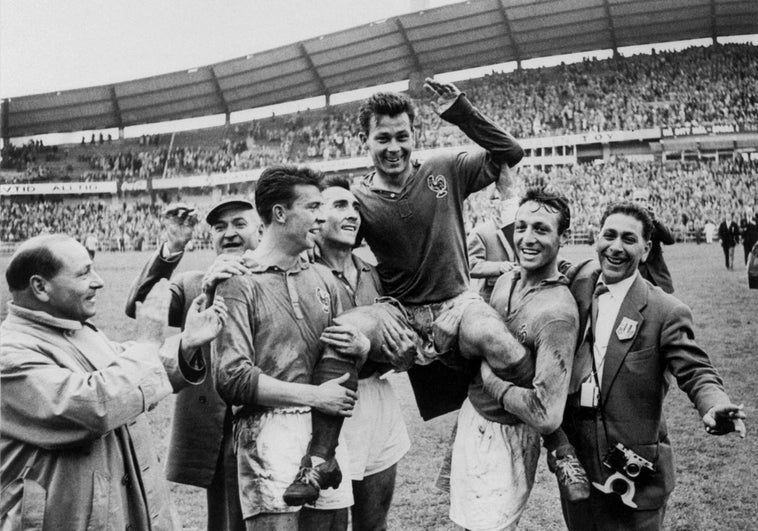 Muere Just Fontaine, el delantero que anotó 13 goles en un solo Mundial