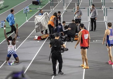 Indignación por el desinterés de los rivales de Llopis tras su brutal caída