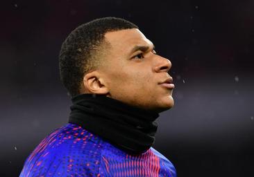 Mbappé vuelve a la carga con su futuro: «Sólo pienso en la liga y después, veremos»